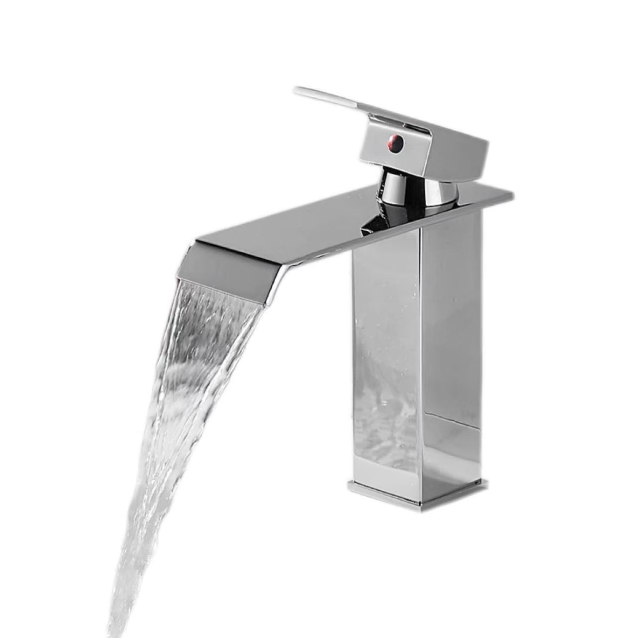 Chrome-Plated Flat-Spout දිය ඇල්ල උණුසුම් සහ සීතල ජල කරාමය
